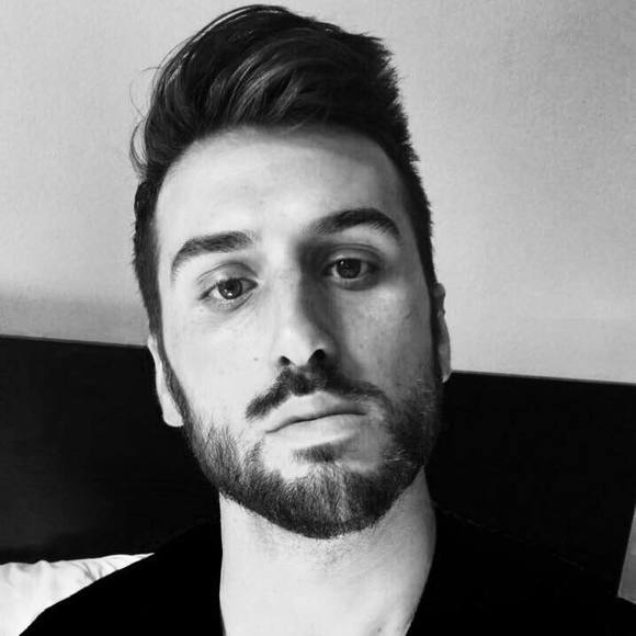 Meet your Posher, Chris - Picture 1 of 1